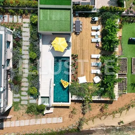 Villa Vue Mer, Piscine&plage à 6min *